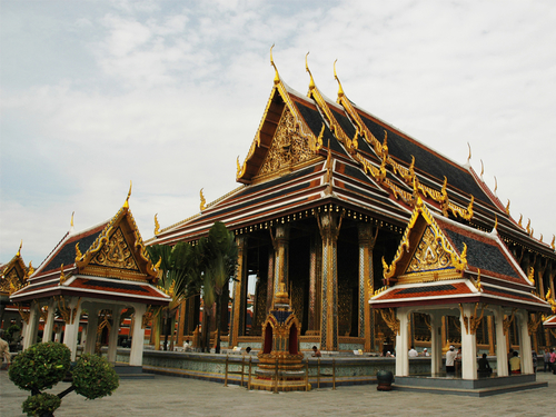 Phra Ubosot Wat Phra Sri Rattanasatsadaram