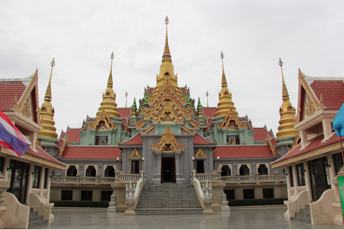 พระมหาธาตุเจดีย์ภักดีประกาศ