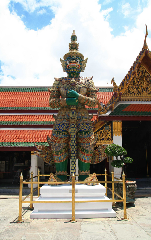 Yakṣas at the Temple of the Emerald Buddha 