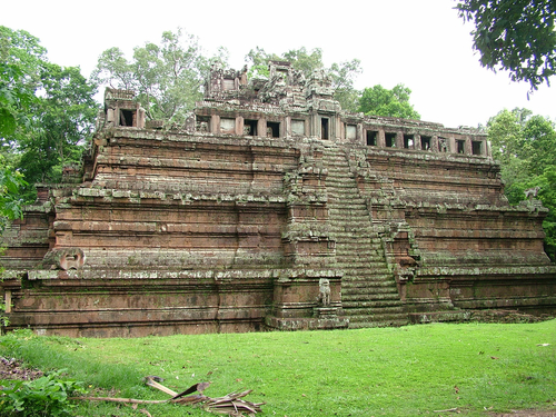 Prasat Pimeanakas