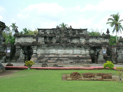 Stepped Pyramidal Base: Candi Panataran